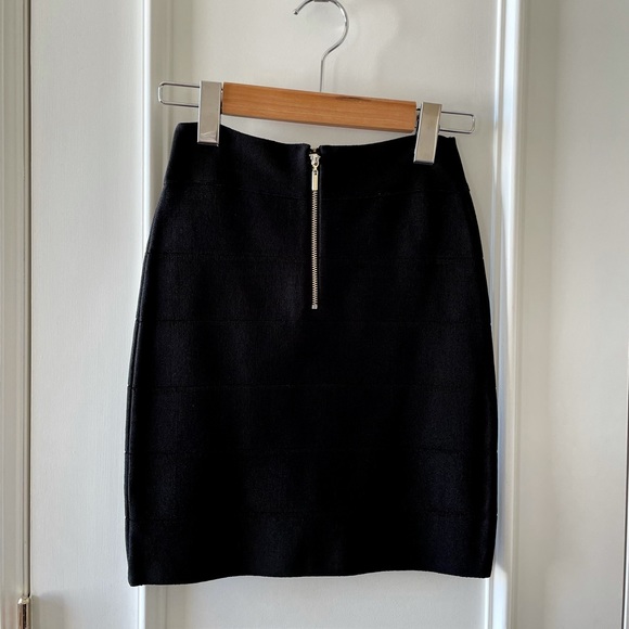 Black Bandage Mini Skirt - Picture 3 of 3